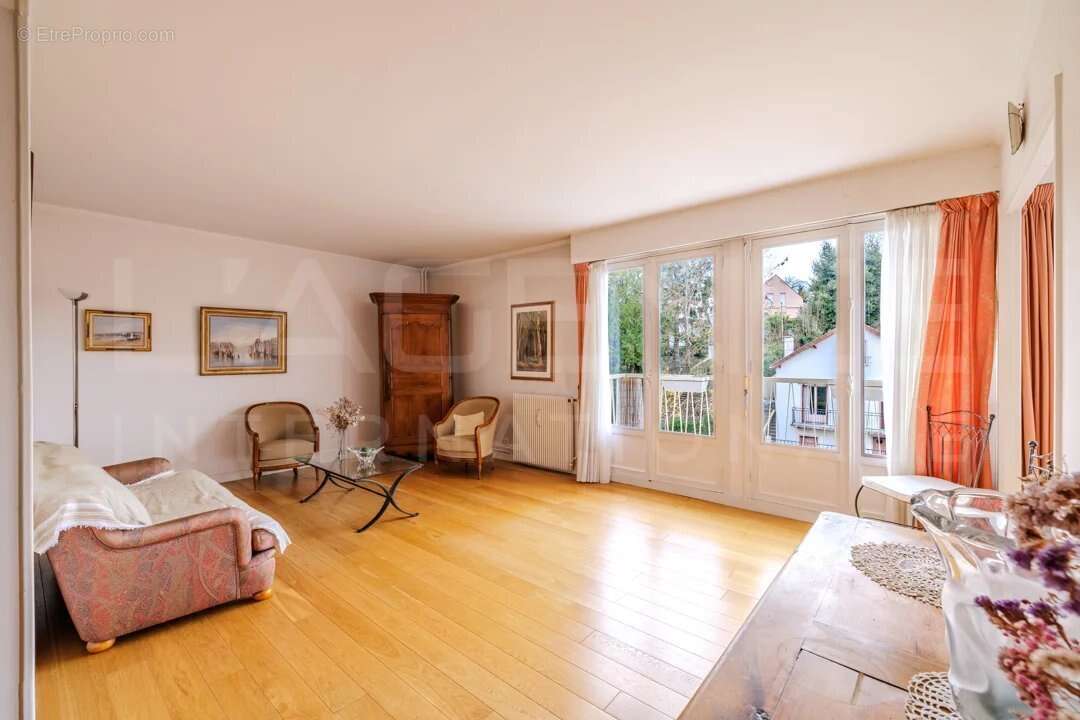 Appartement à SAINT-GERMAIN-EN-LAYE