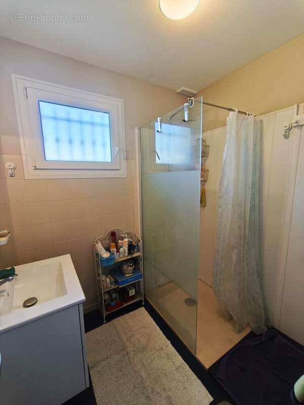 Maison à LES BILLAUX