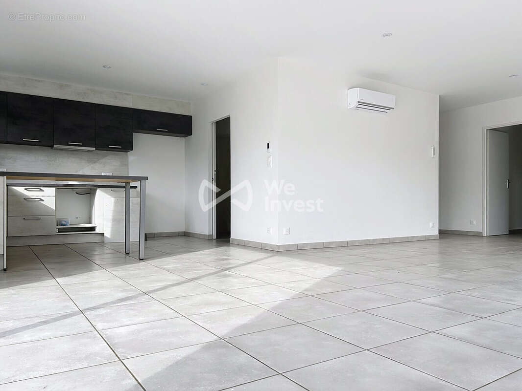 Maison à SERRES-CASTET