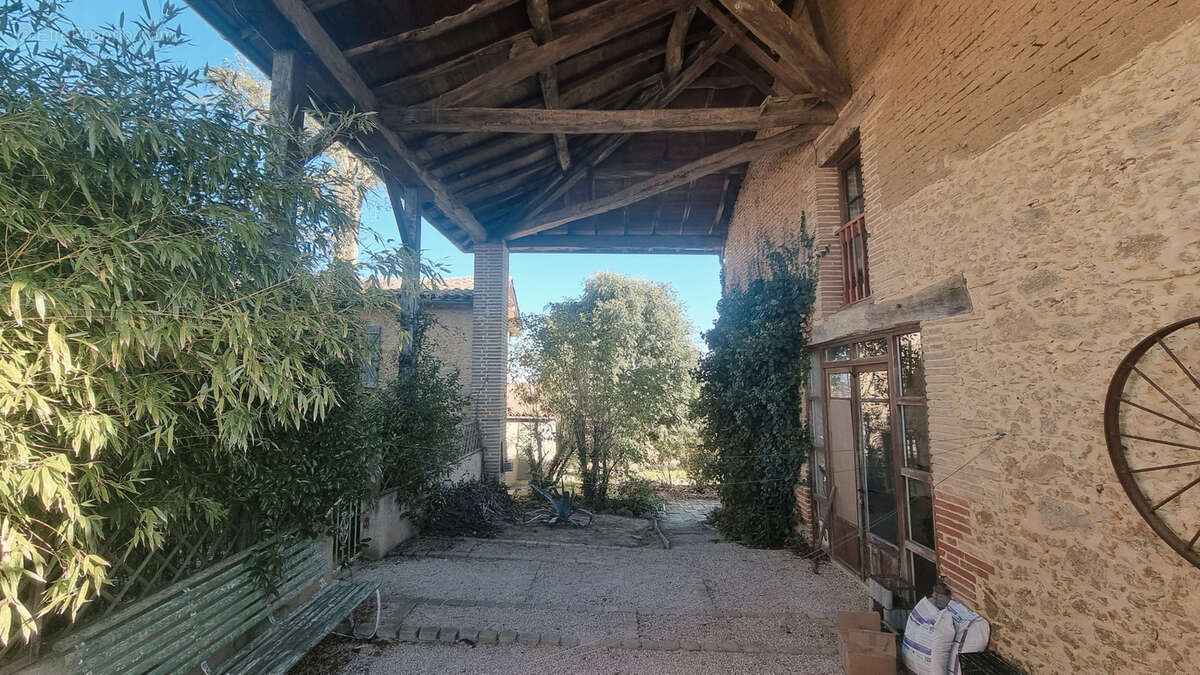 Maison à L&#039;ISLE-EN-DODON