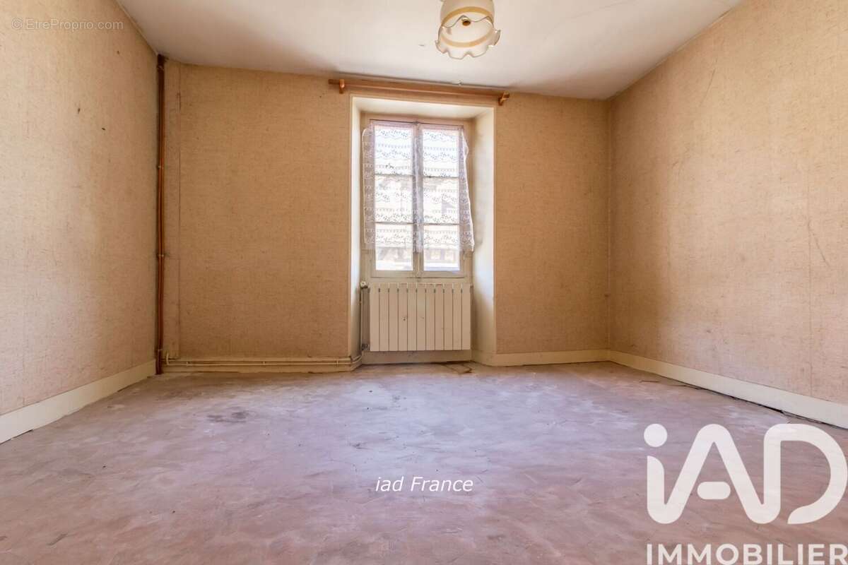 Photo 5 - Maison à MORAINVILLIERS