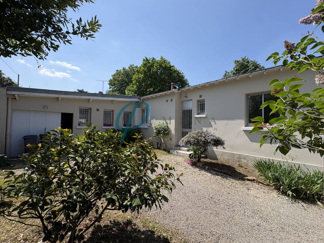 Maison à SUCE-SUR-ERDRE