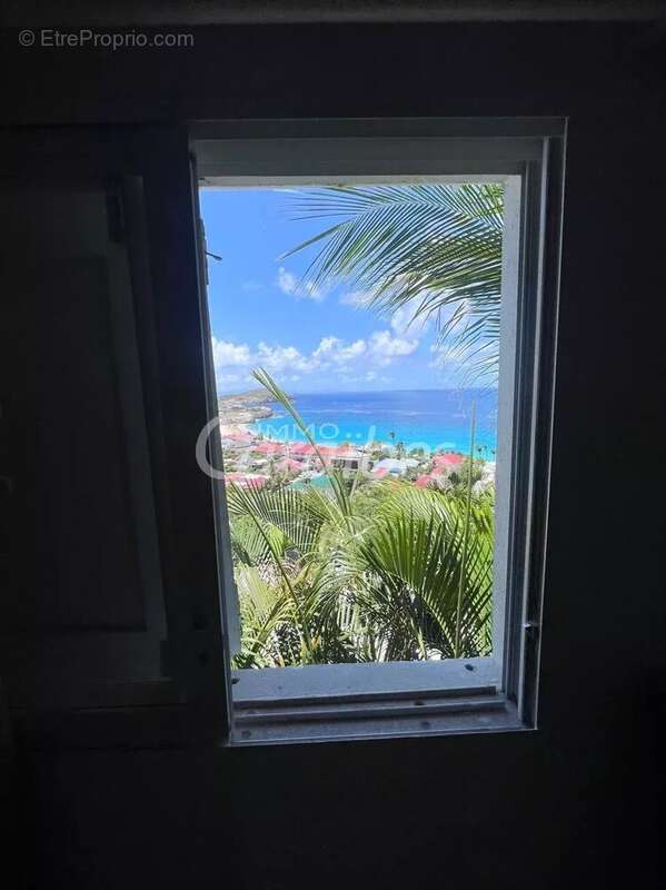 Maison à CAPESTERRE-BELLE-EAU