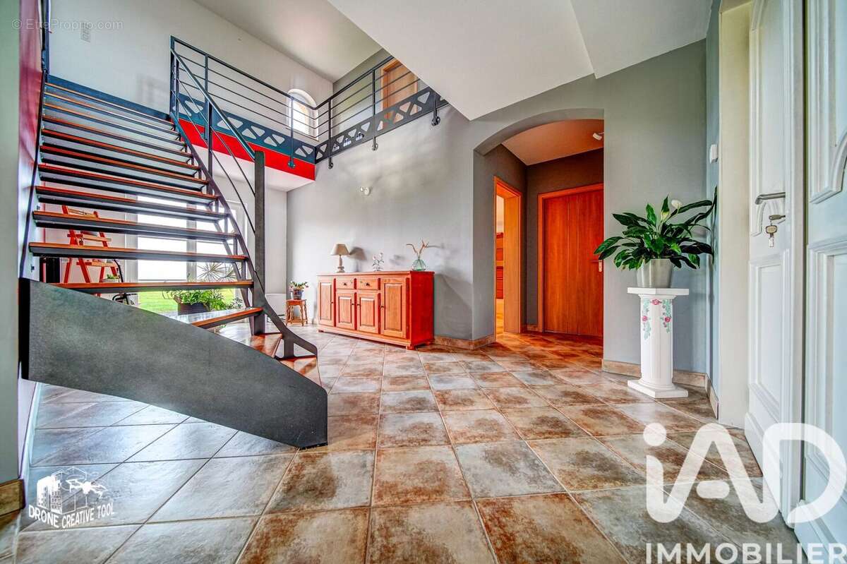 Photo 6 - Maison à LOUVIGNY