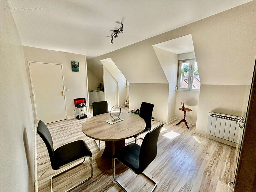 Appartement Pierres 1 pièce 27 m2 - photo 2