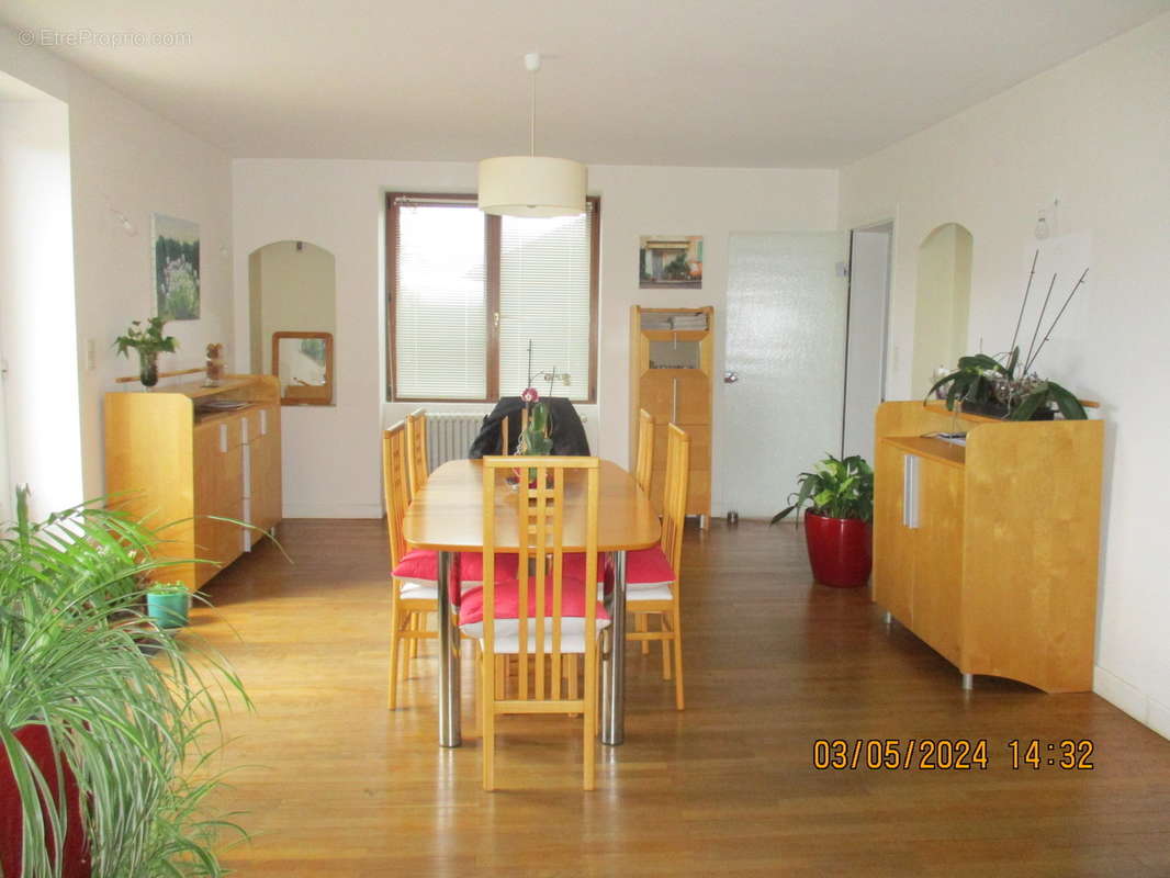 Maison à CHATEAU-CHINON(VILLE)