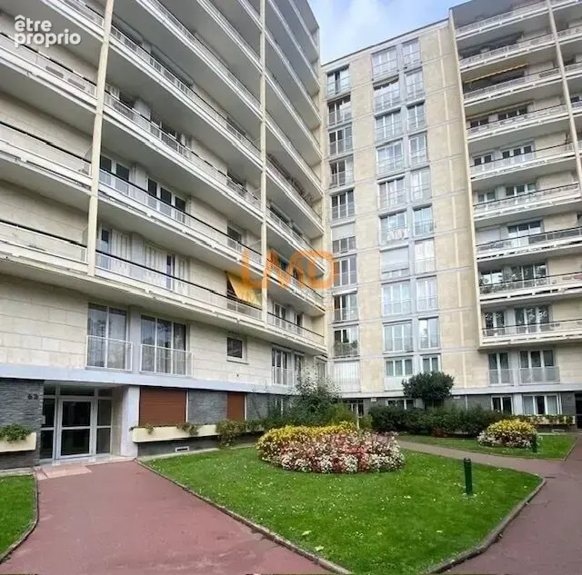 Appartement à PARIS-12E