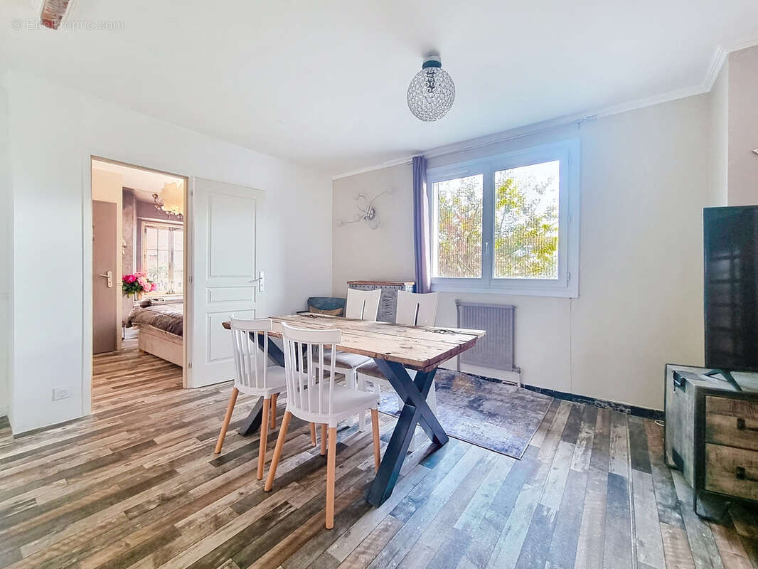 Maison à VILLEFRANCHE-SUR-SAONE