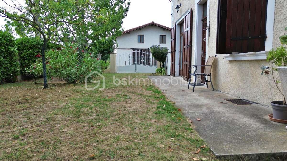Maison à IZEAUX