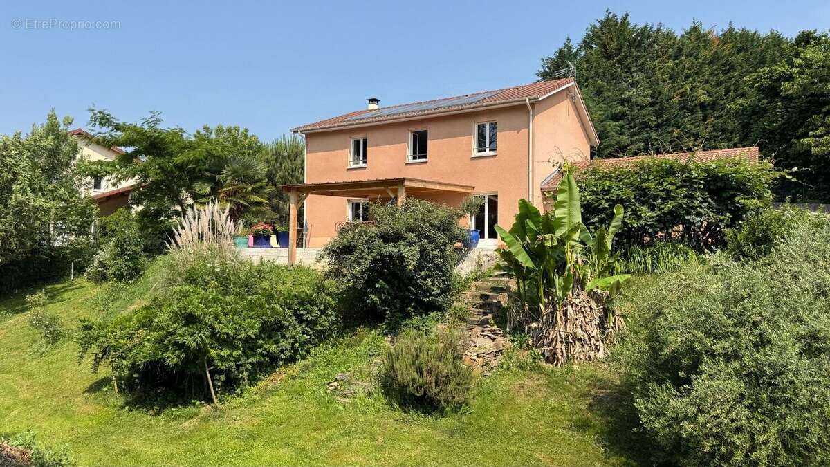 Maison à SAINT-HILAIRE-DE-LA-COTE