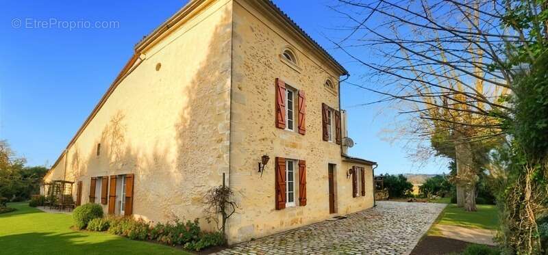 Maison à TOULENNE