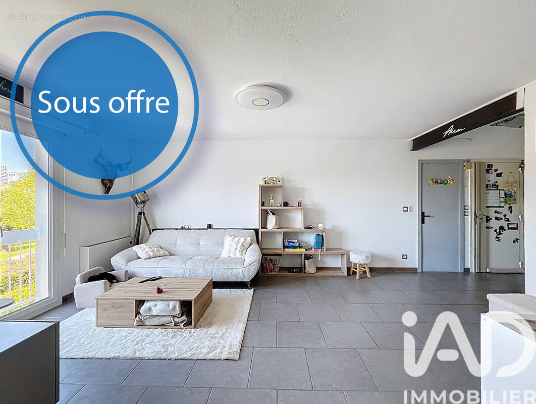 Photo 1 - Appartement à SEPTEMES-LES-VALLONS
