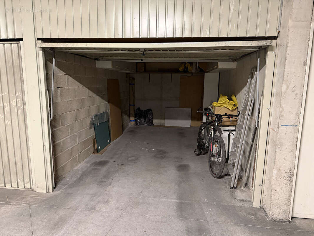 Appartement à MARSEILLE-12E