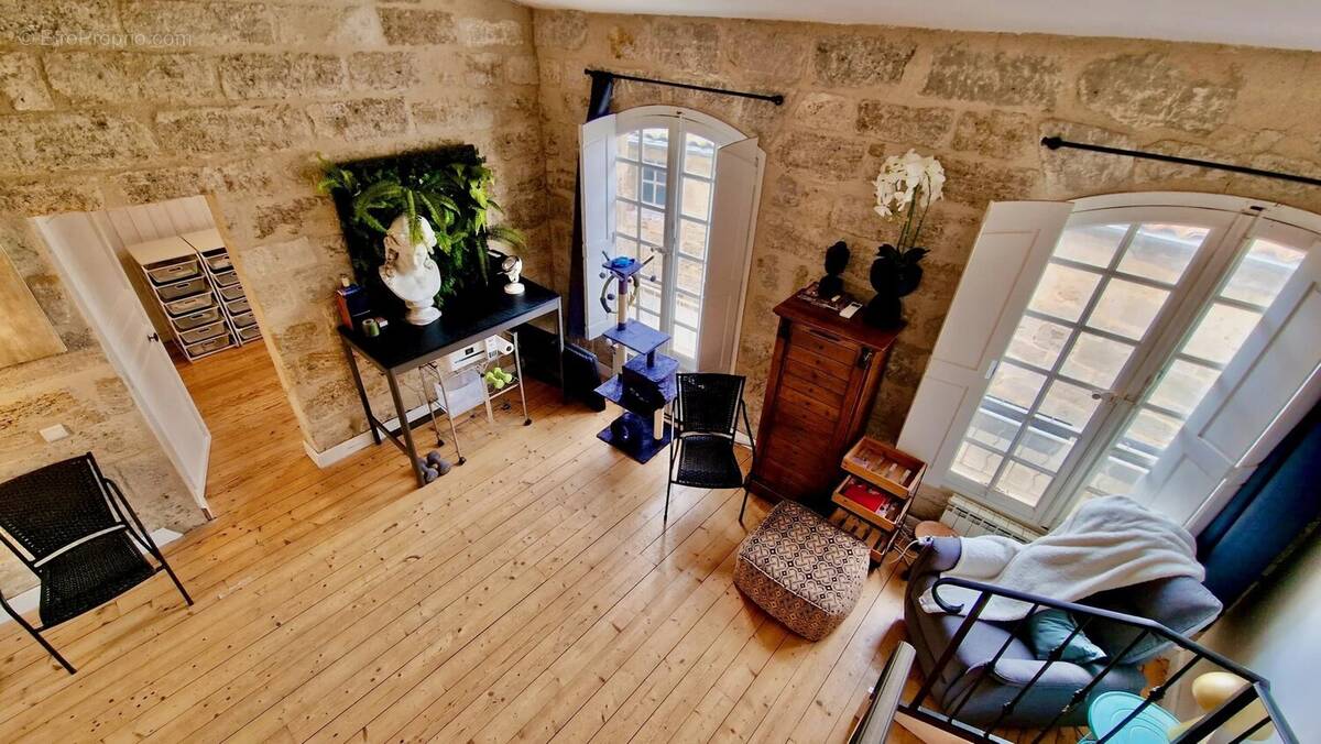 Appartement à PEZENAS