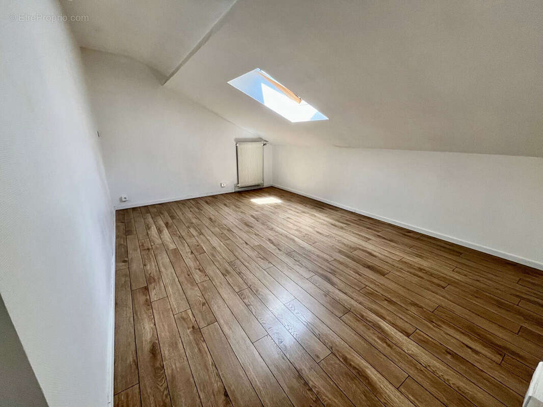 Appartement Epinal  94m². - photo 2
