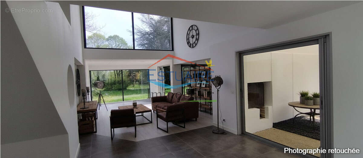 Maison 203 m² à Coueron  - photo 3