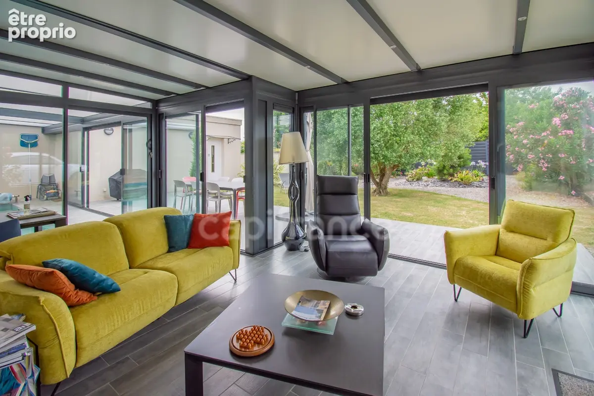 Saujon – maison contemporaine avec piscine interieure - photo 3
