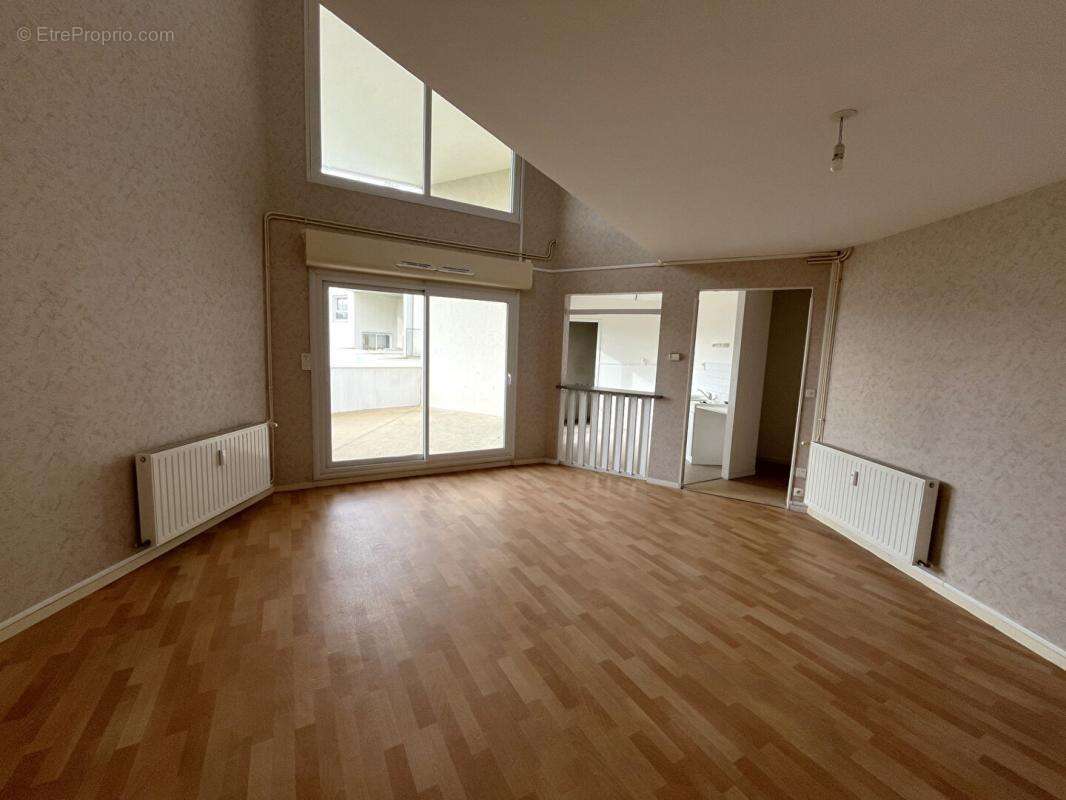 Angers Éventard - appartement duplex avec terrasse - photo 2