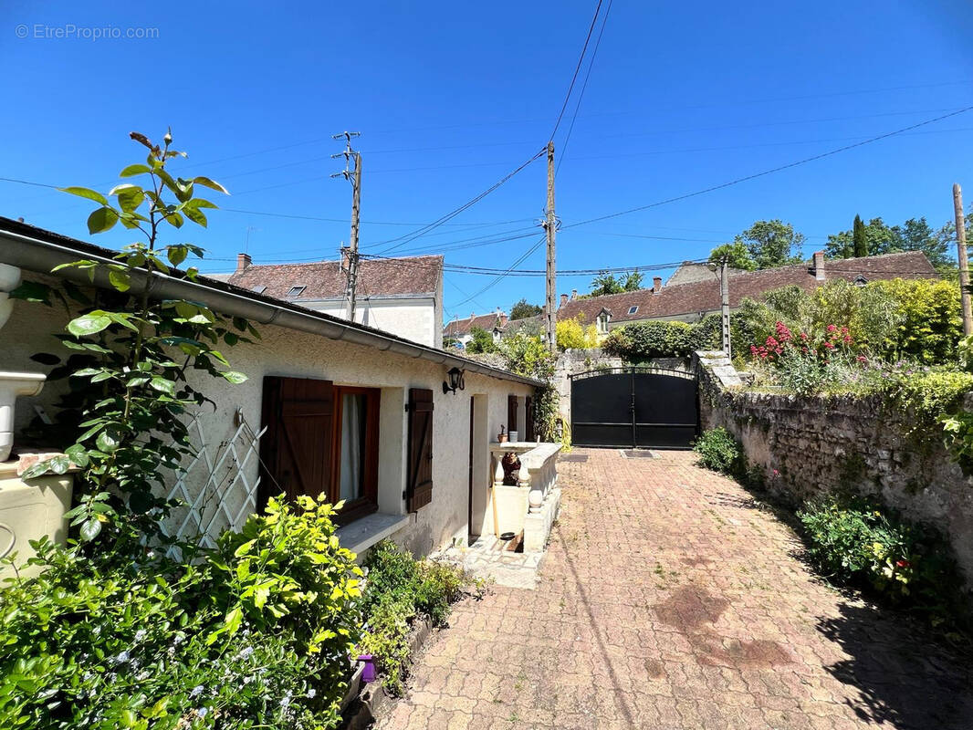 Maison à CIVRAY-DE-TOURAINE