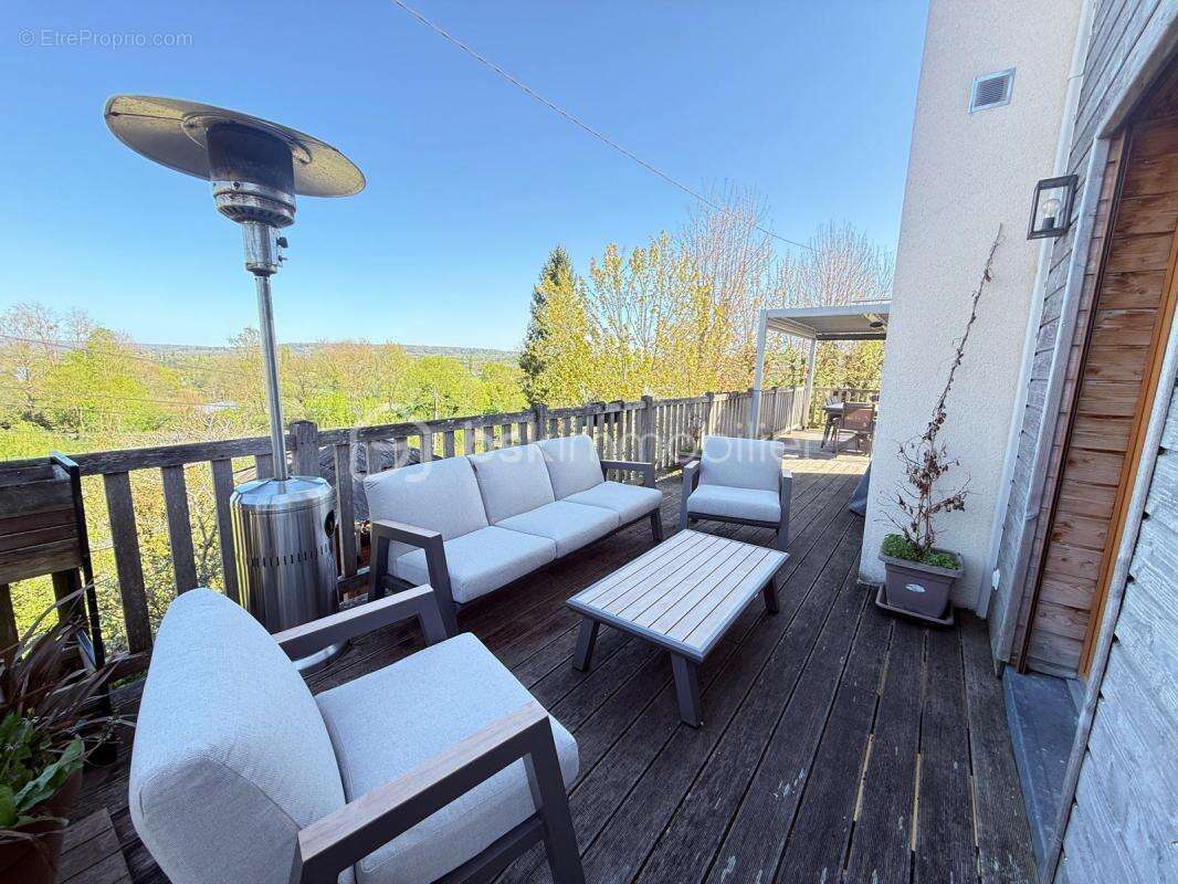 Maison à PONT-L&#039;EVEQUE