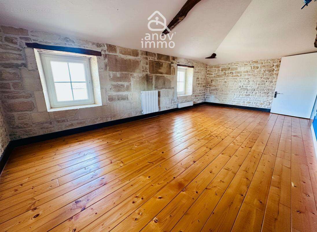 Maison charentaise de caractère   6 chambres   DPE B   Grand - photo 10