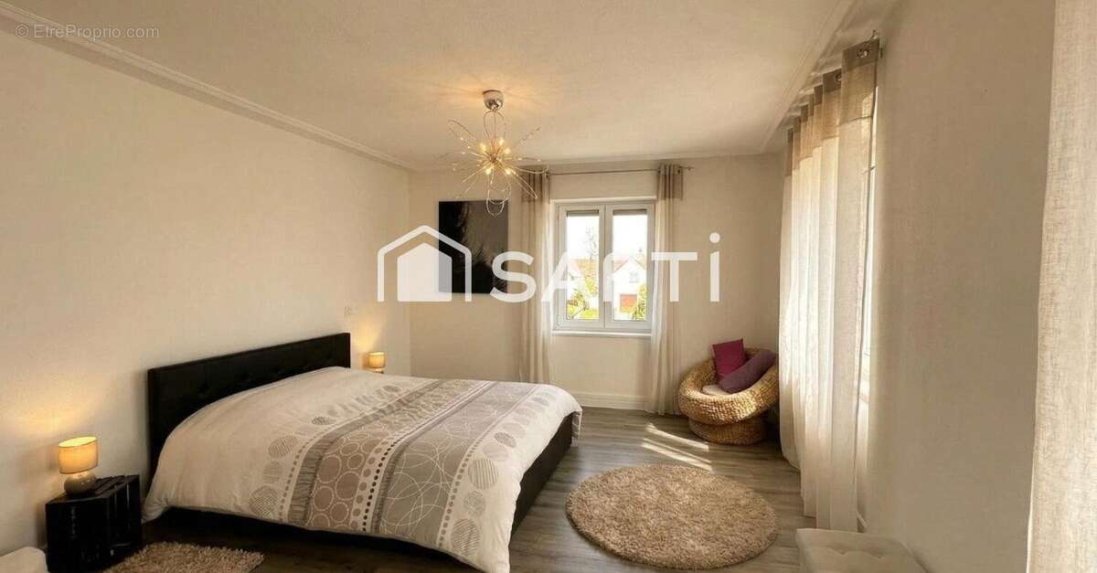 Photo 8 - Commerce à SAINT-LOUIS