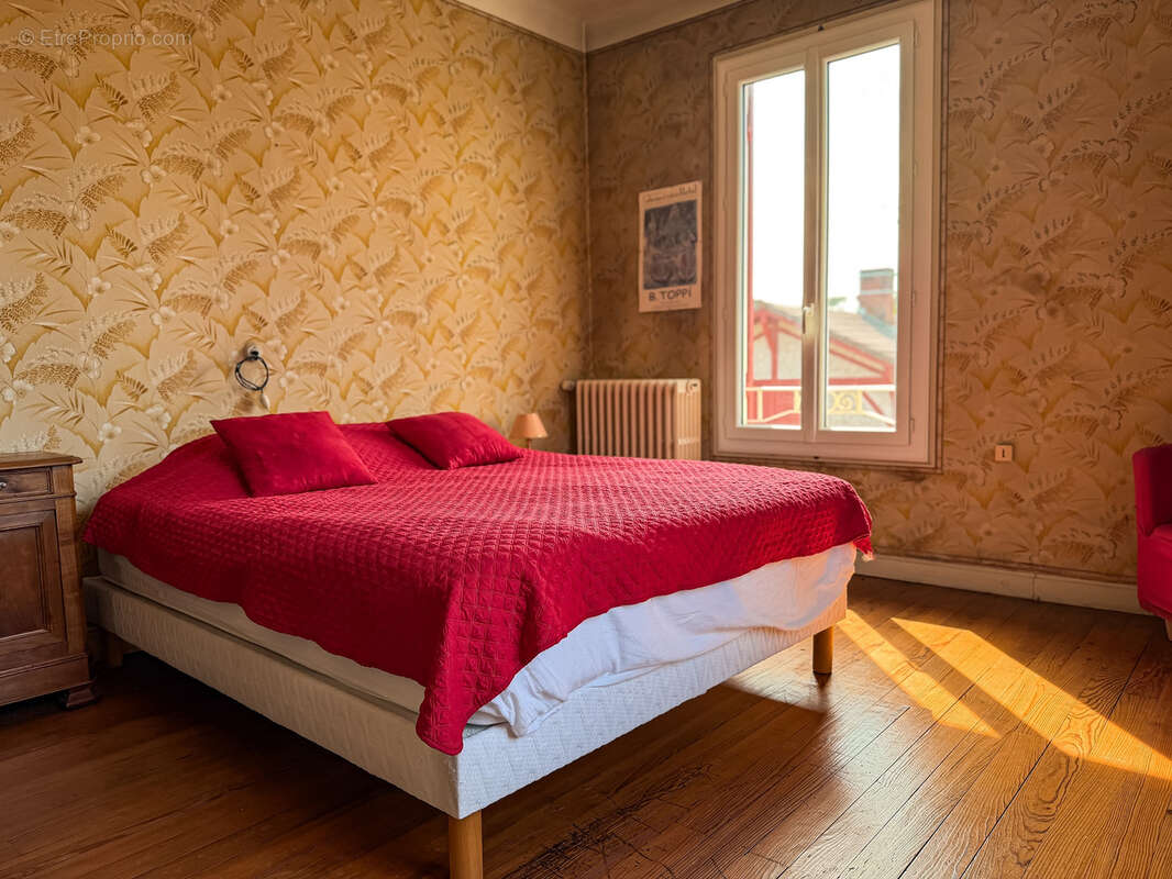 Maison à LIT-ET-MIXE