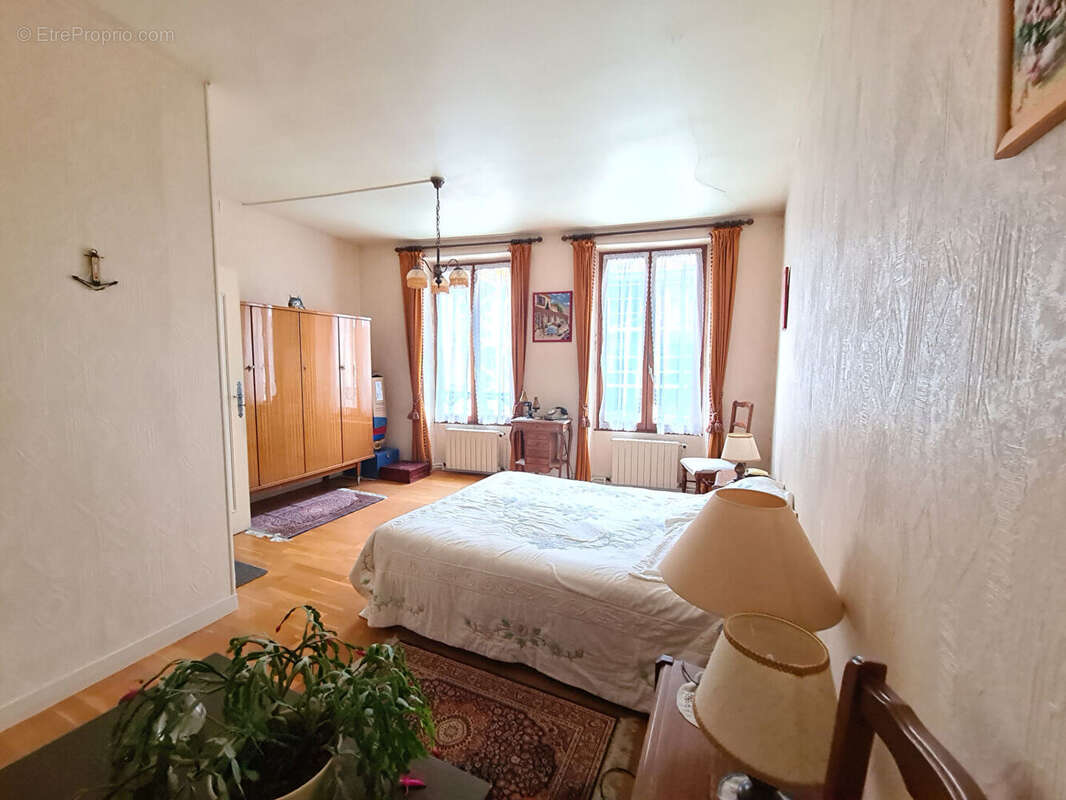 Maison à RAMBOUILLET