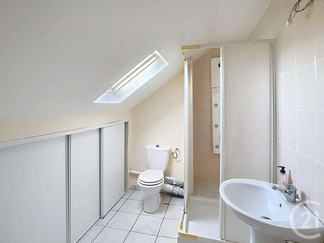 Maison à TALMONTIERS