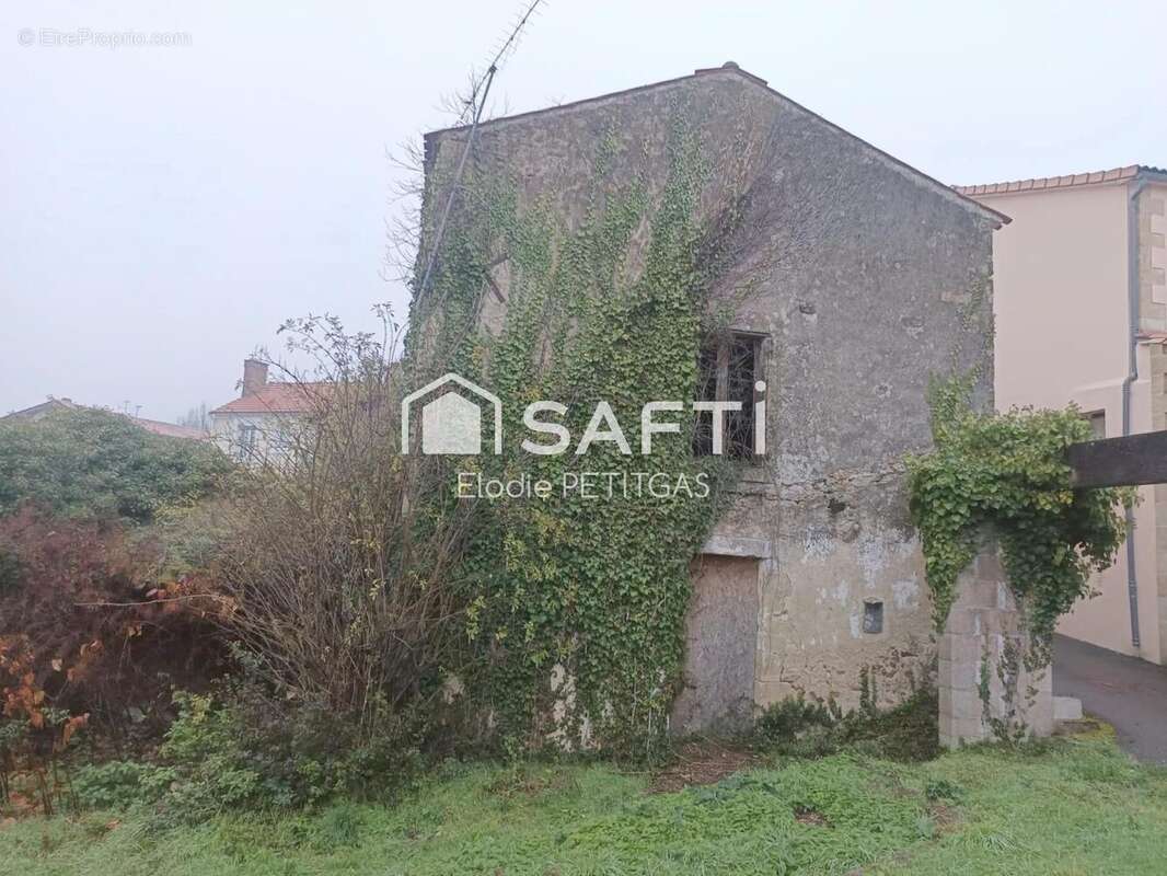 Photo 9 - Maison à MERVENT