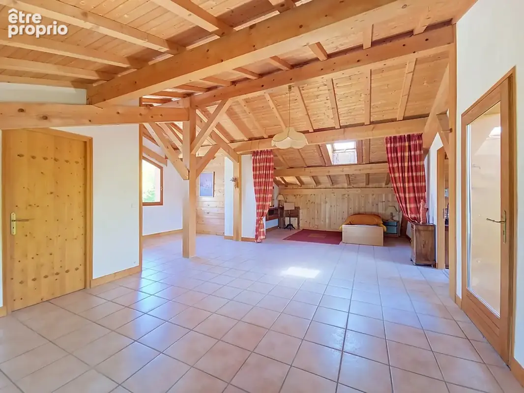 Chalet - chalet de 160m² à vendre - COMBLOUX (74) - photo 17
