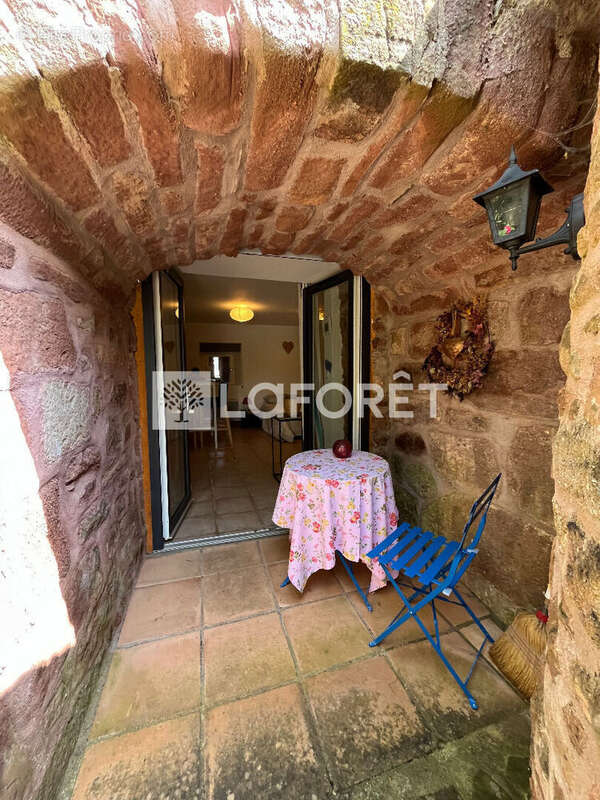 Maison à SAINT-CHRISTOPHE-VALLON