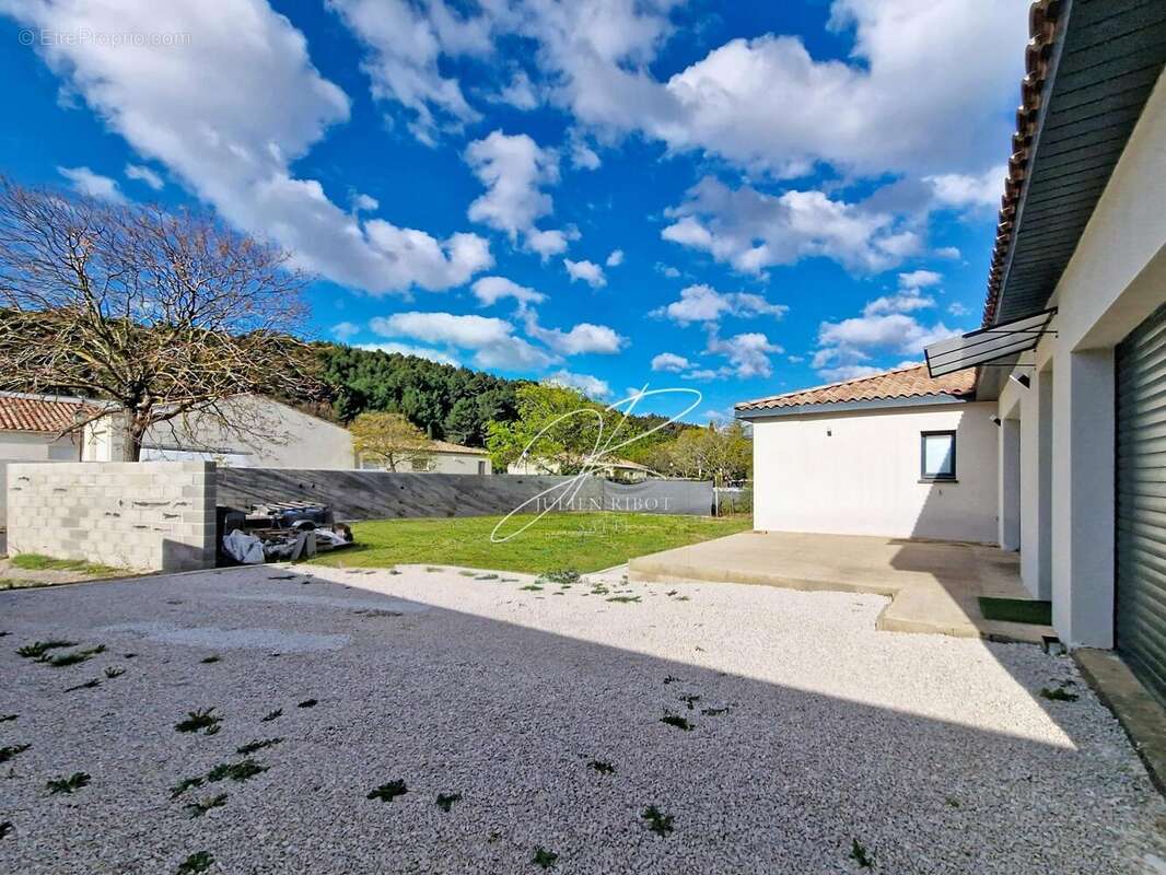 Photo 8 - Maison à CESSENON-SUR-ORB