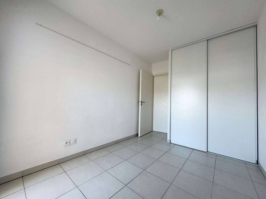 Appartement à JUVIGNAC