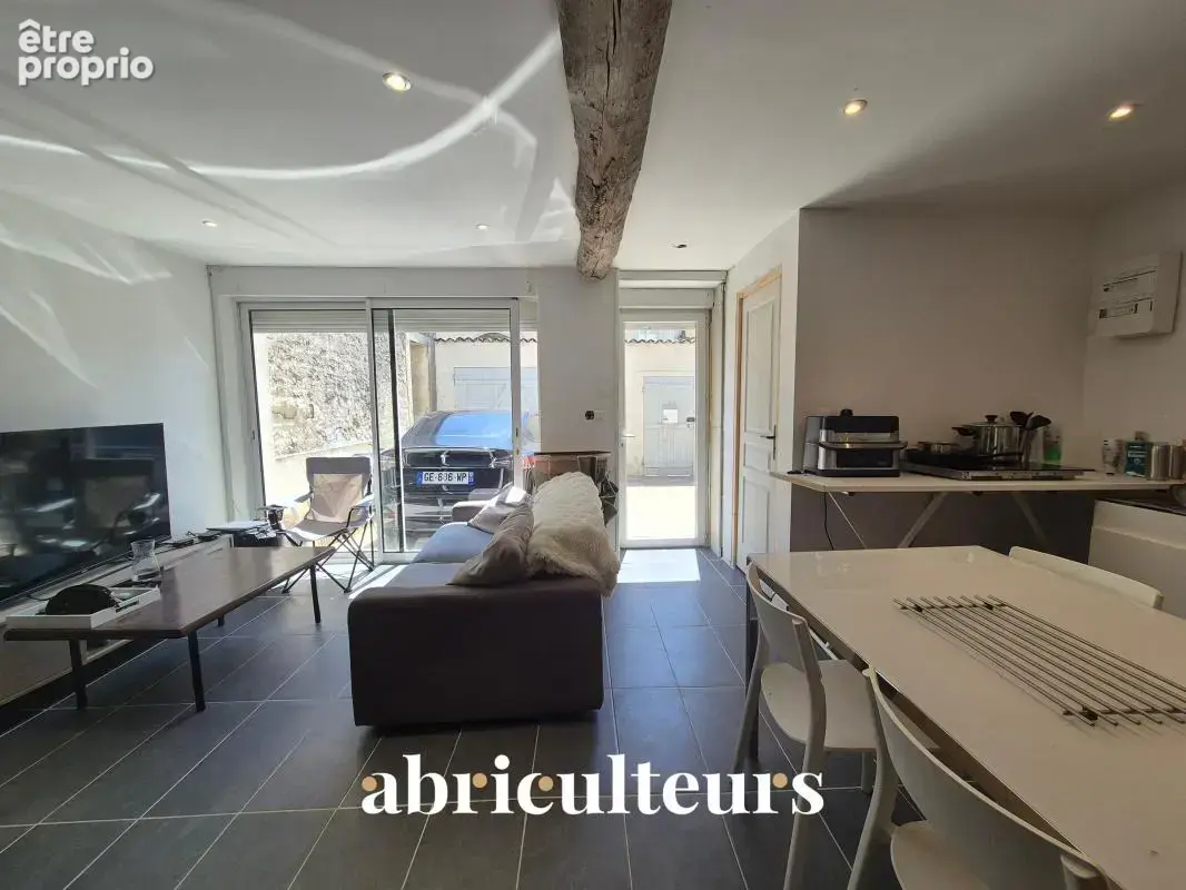Maison à rénover - 7 pièces - 160 m² - Jarnac centre-ville - photo 13