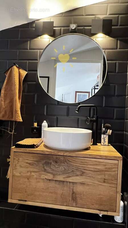 Appartement à CLAVIERS