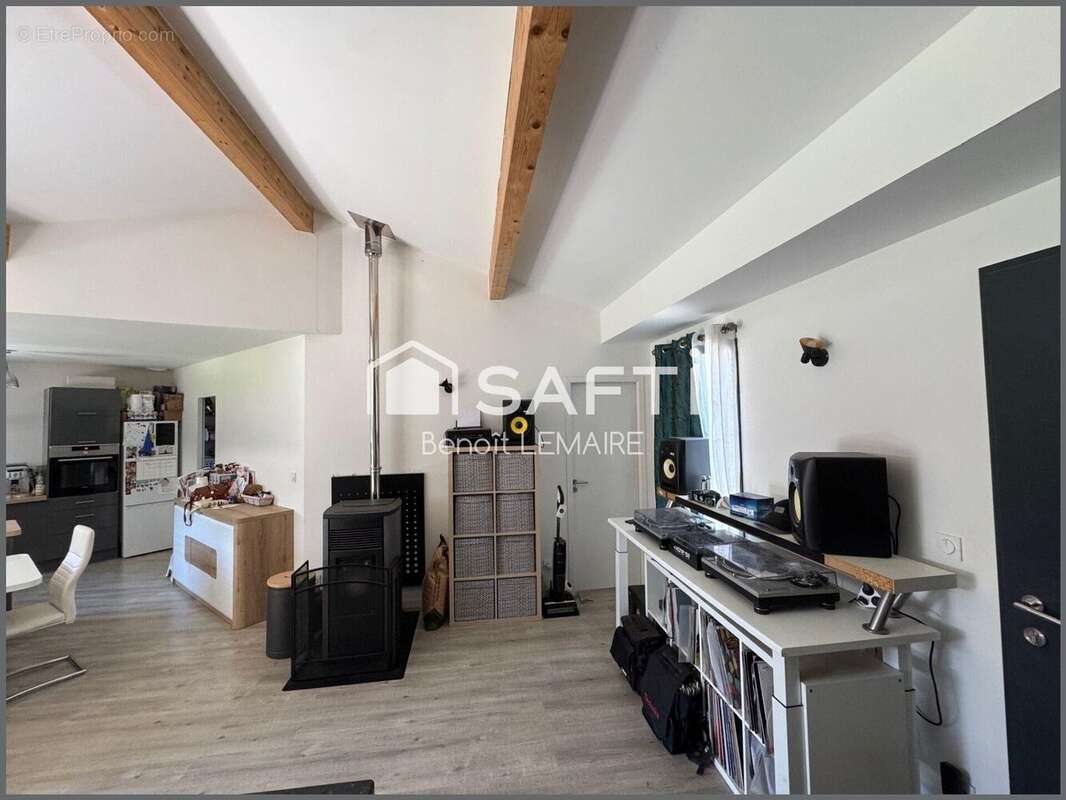 Photo 3 - Maison à SAINT-MICHEL-DE-RIEUFRET