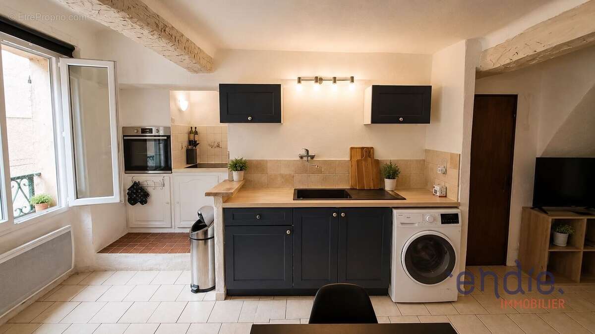 Appartement à LORGUES