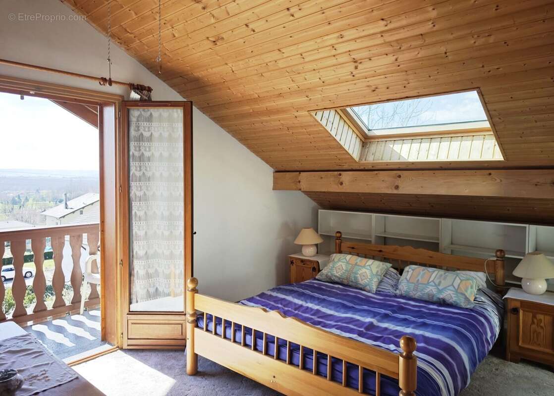Maison 123 m² à Saint-Jean-De-Gonville  - photo 9