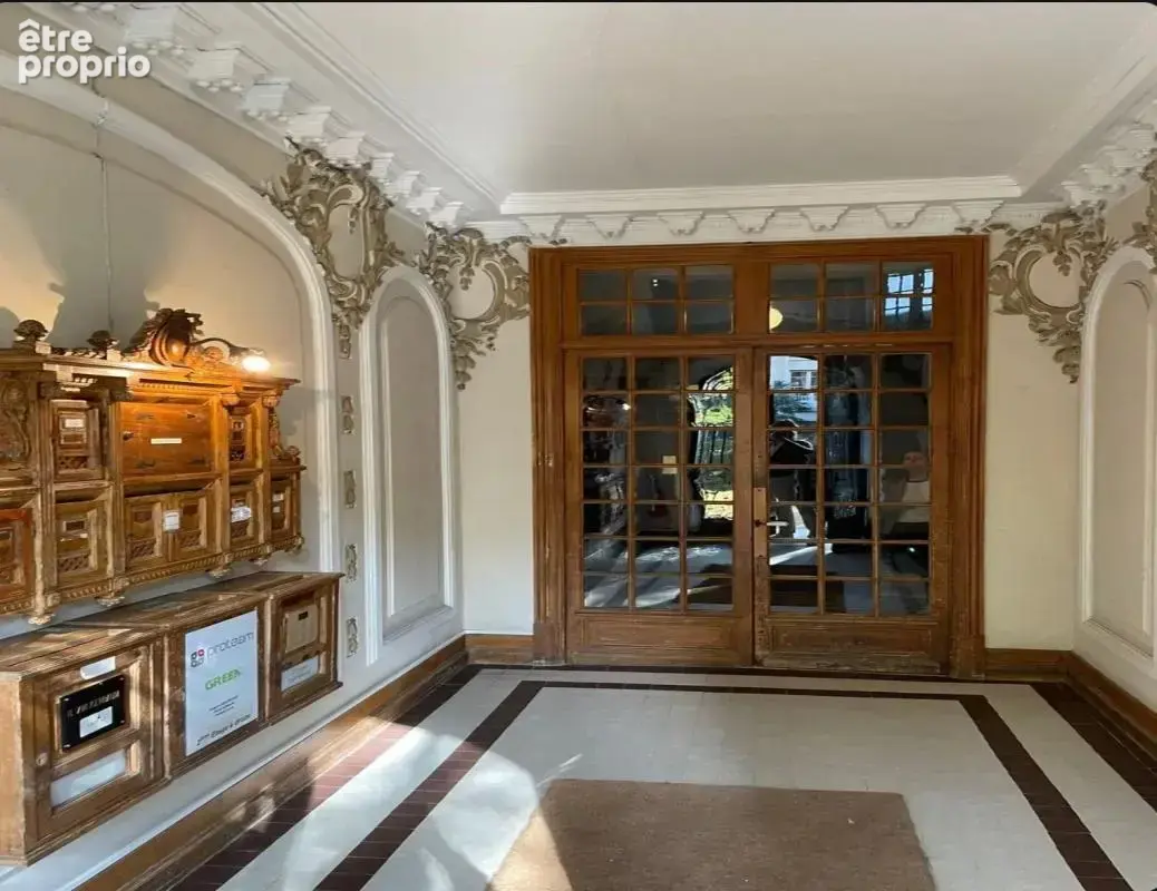 Appartement bourgeois de 147m² Quartier libération - photo 8