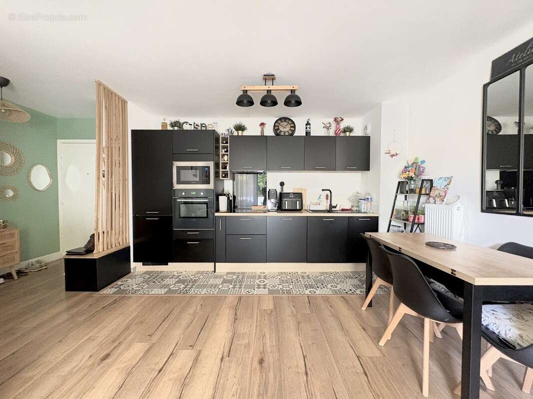 Appartement à MONTLIGNON