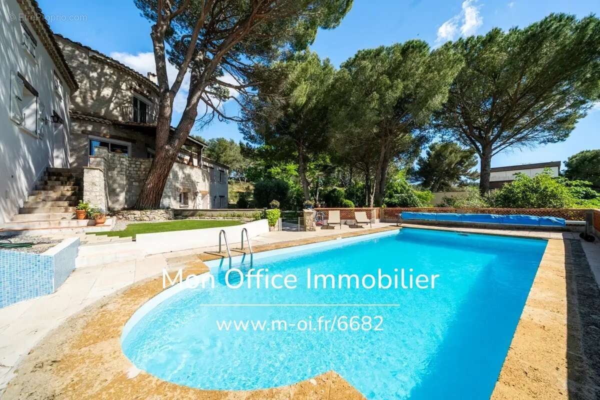 Maison à ENSUES-LA-REDONNE