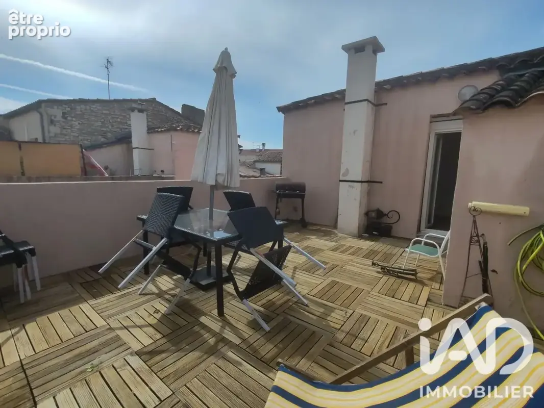 Photo 1 - Appartement à NIMES