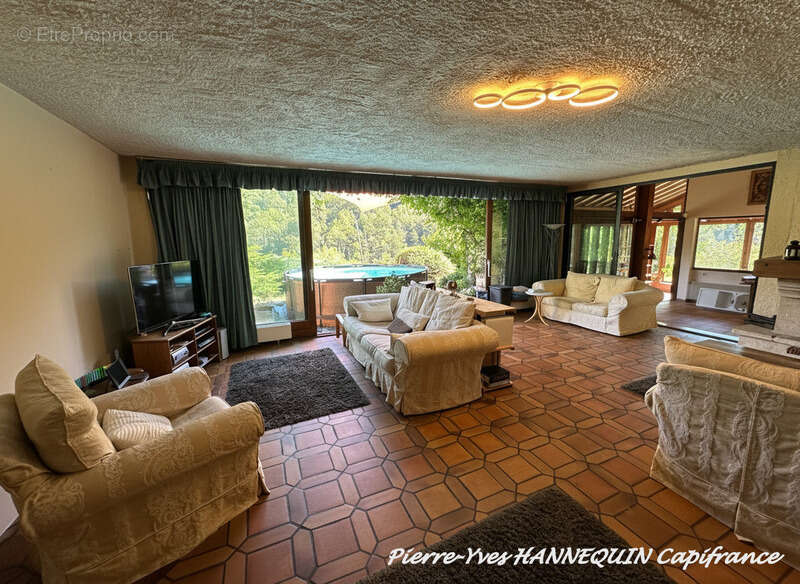 Maison à SALINS-LES-THERMES