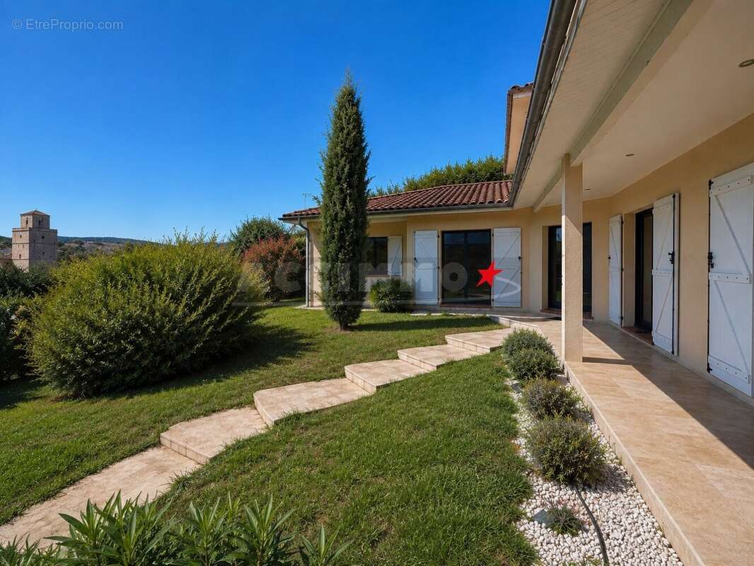 Maison à CARAMAN