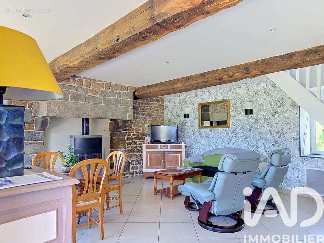 Maison 148 m² à Le Luot  - photo 3