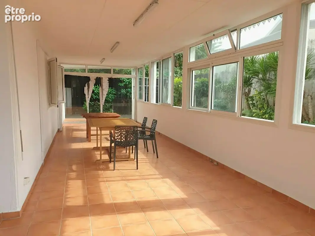 Maison 6 pièces 257 m² à vendre à Bras-Panon (97412) - photo 5