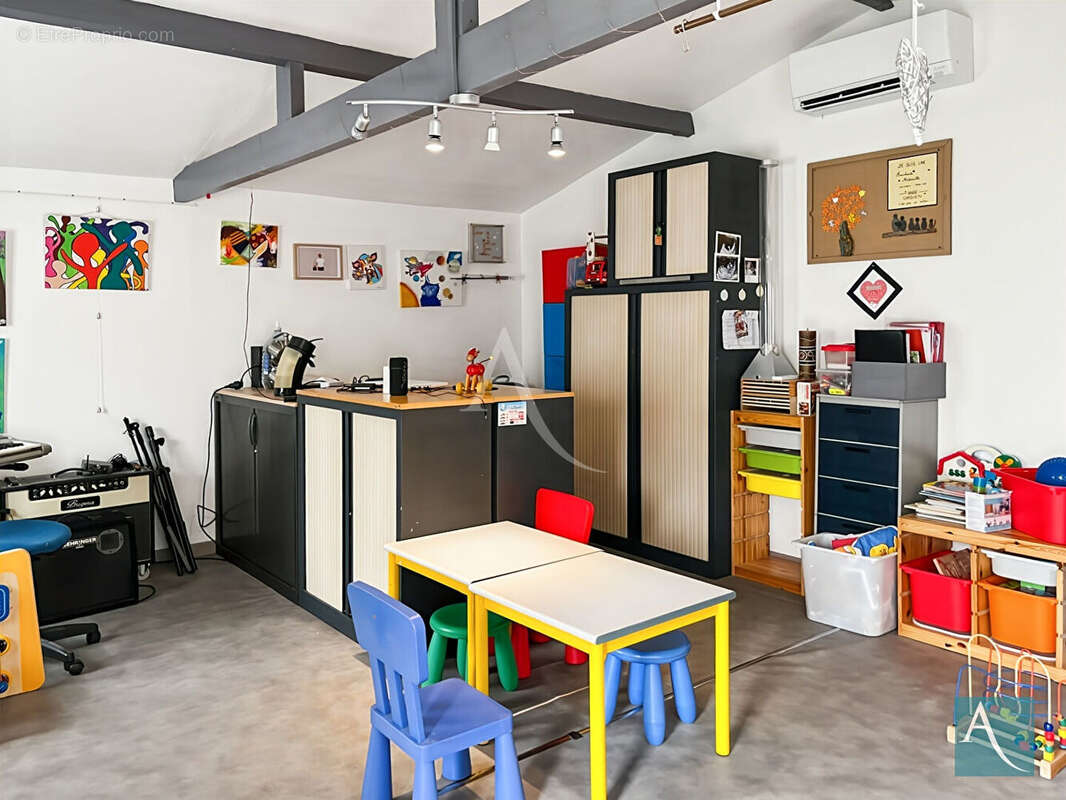 Maison à MORIGNY-CHAMPIGNY