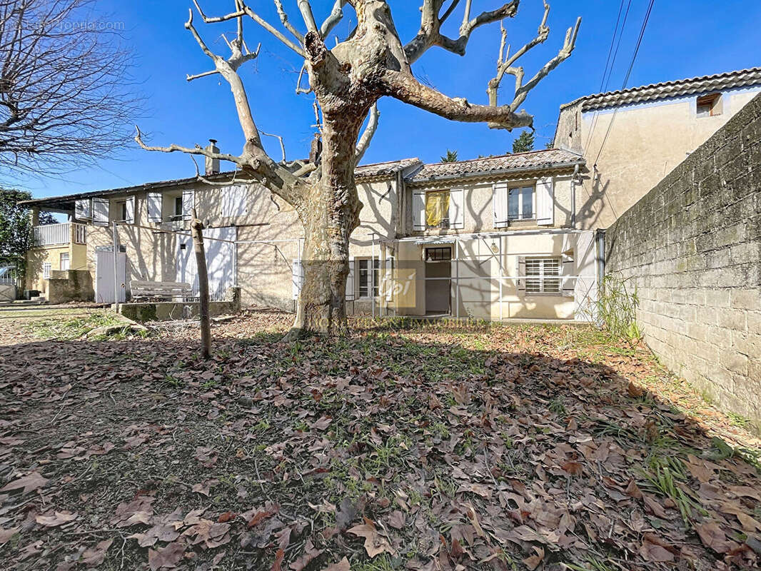 Maison à SARRIANS