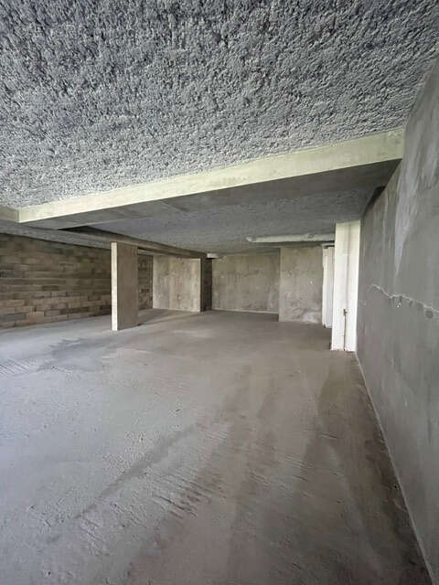 Local professionnel 130m2 centre ville jassans + 2 parkings en ss - photo 7